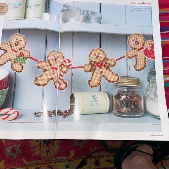 ENJOY CROSS-STITCH CHRISTMAS edition 2017 issue 18 - Picture 8 of 16